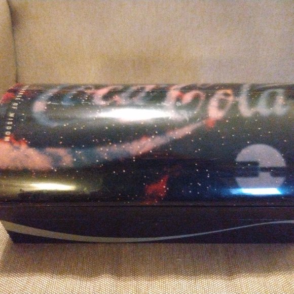 ❤️RARE!!! COCA COLA COKE FIRST IN SPACE UNIVERSE PROMOTION BOX - Picture 1 of 9